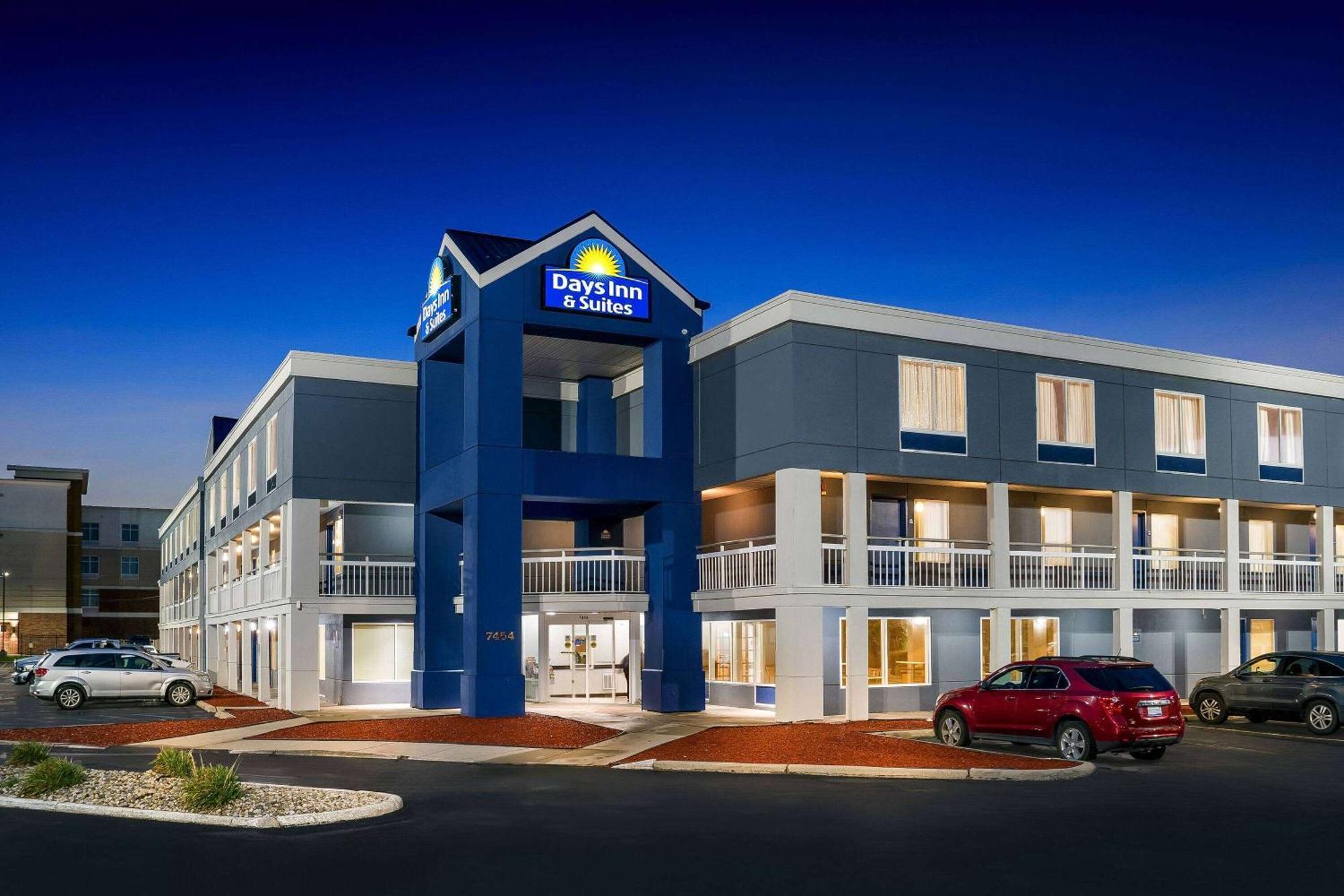 Days Inn & Suites By Wyndham Warren Exteriör bild